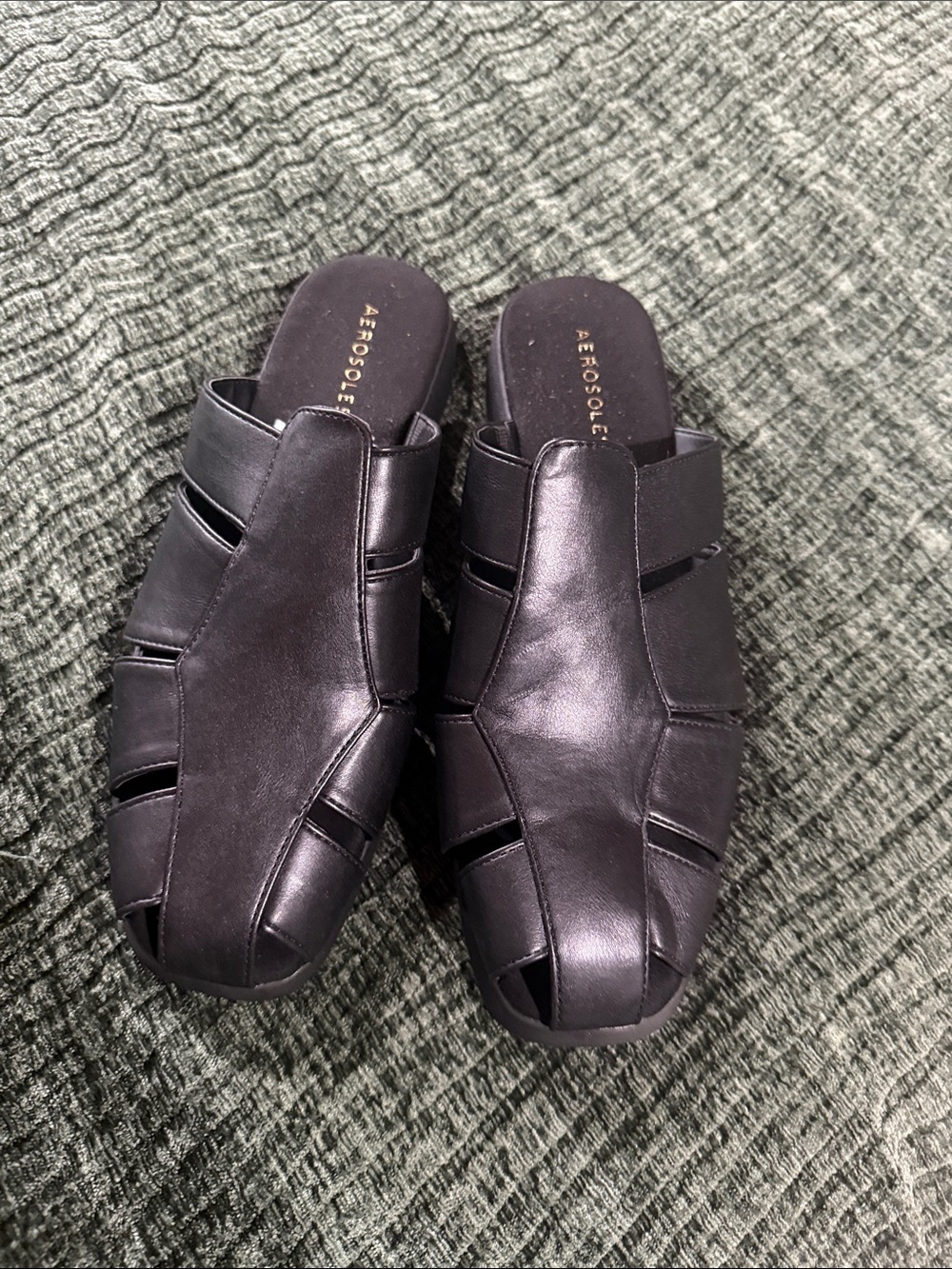 AEROSOLES Black Leather Fisherman Slip-On Mules
